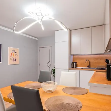 Urban Elegance At Its Finest Stylish 1-bd Flat By Flat Mаnager *