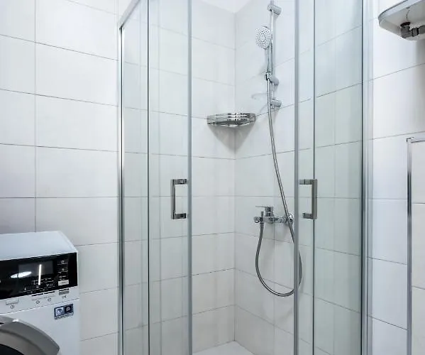 Urban Elegance At Its Finest Stylish 1-bd Flat By Flat Mаnager